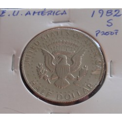 E. U. América - 1/2 Dollar...