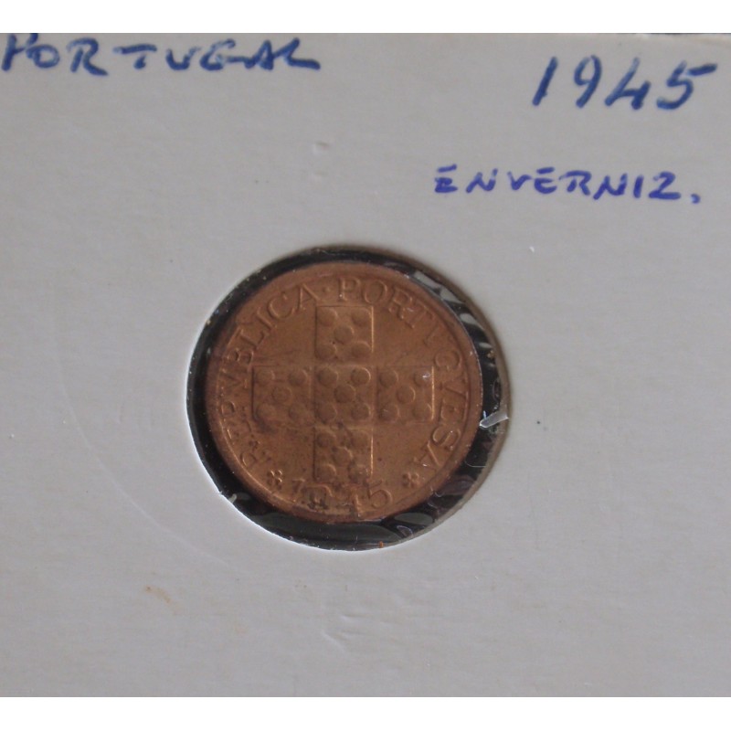 Portugal - 10 Centavos - 1945 - Envernizada